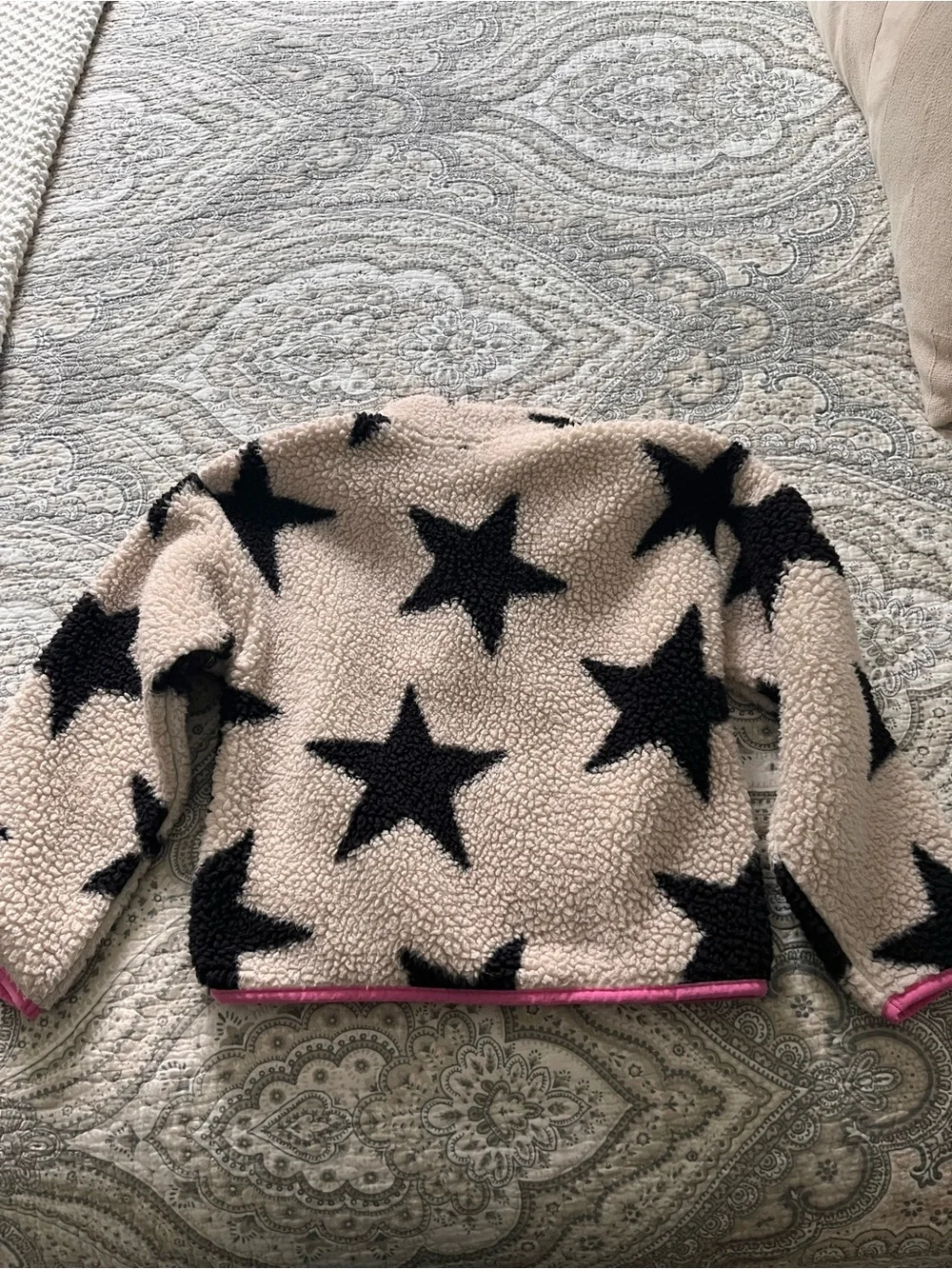 The Children's Place Cream Fleece Pullover with Black Stars and Pink Trim